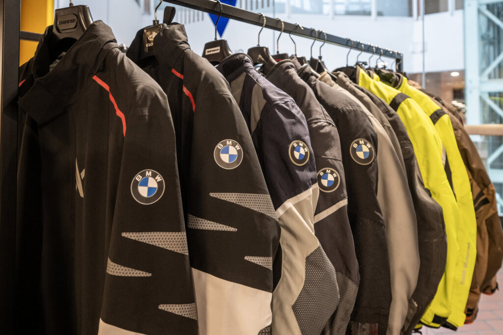 megamoto-foto-negozio-22